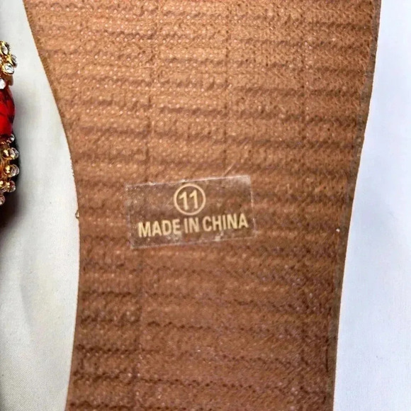 Corkys Risqué Size 11 Sandal Fabric Rhinestone Flip Flop Cushion Comfort - Picture 9 of 9